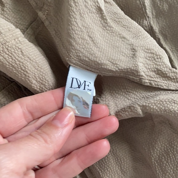 DVF taupe silk blouse - Picture 4 of 4